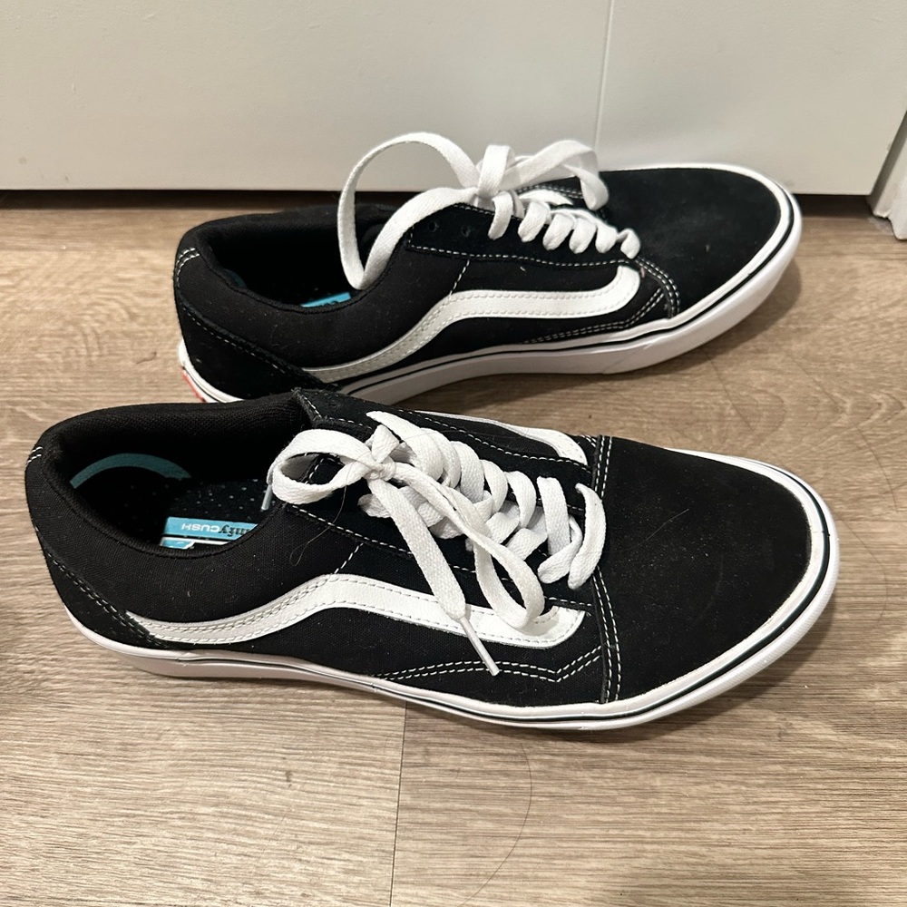 Vans old skool Black and White Sneakers
